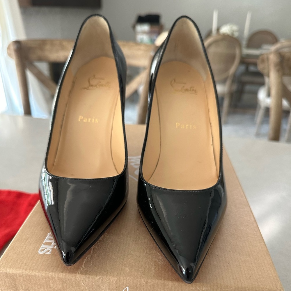 Women’s Christian Louboutin, Kate 85 black patent heels size 37.5 made in Italy
